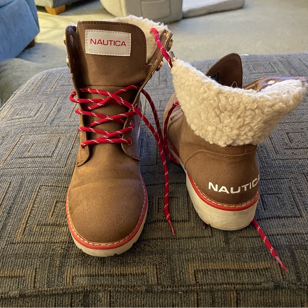 Nautica boots